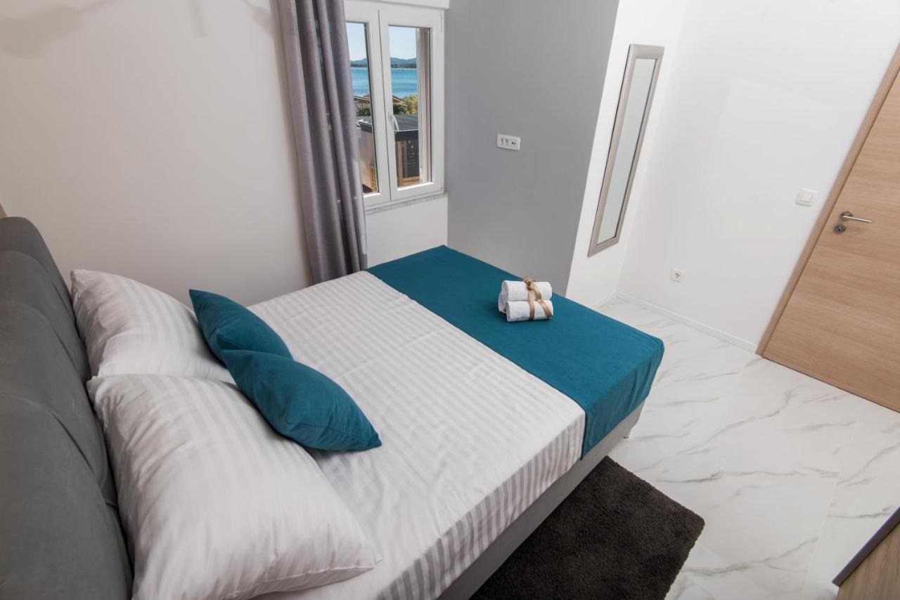 Euroholiday apartments Turanj Exterior foto
